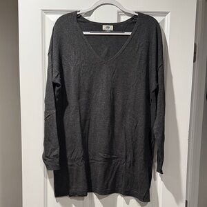 Old Navy Women's V-Neck Sweater - Dark Gray